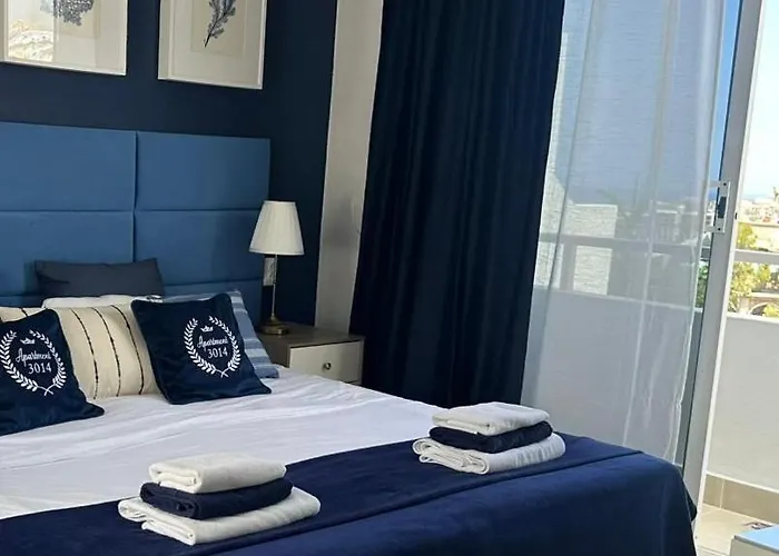 Malibu Park Mar Azul