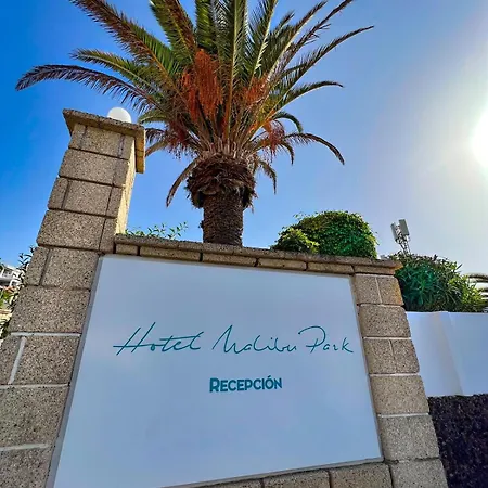 Malibu Park Luna *